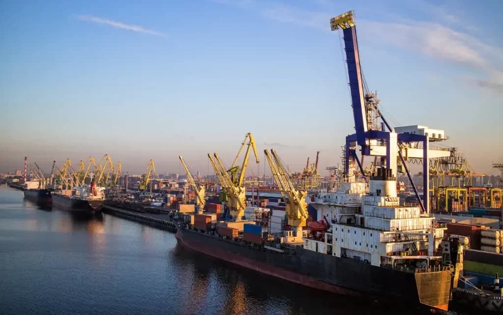 INFRASTRUCTURE INDUSTRY IN INDIA
